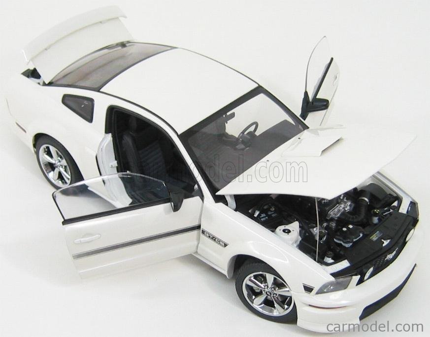 AUTOART 73111 Scale 1/18 | FORD USA MUSTANG GT COUPE 2007