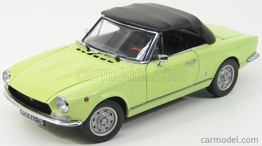 SUN-STAR 04921 Scale 1/18 | FIAT 124 SPIDER 1600 1966 LIGHT