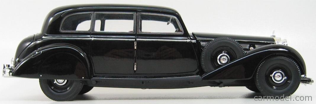 SIGNATURE 18129 Scale 1/18 | MERCEDES BENZ 770K BERLINE 1938