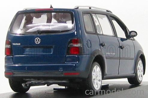 Minichamps 1:43 VW Amarok construction 2009 métallique marron / marron