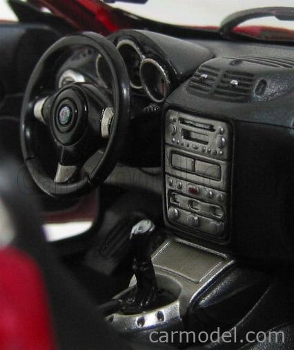 WELLY WE12540 Scale 1/18 | ALFA ROMEO GT COUPE 2003 RED