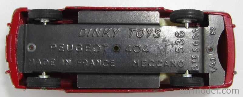 VOITURE MINIATURE DINKY TOYS ATLAS PEUGEOT 204 (510) EN BOITE CAPOT OUVRANT 1/43