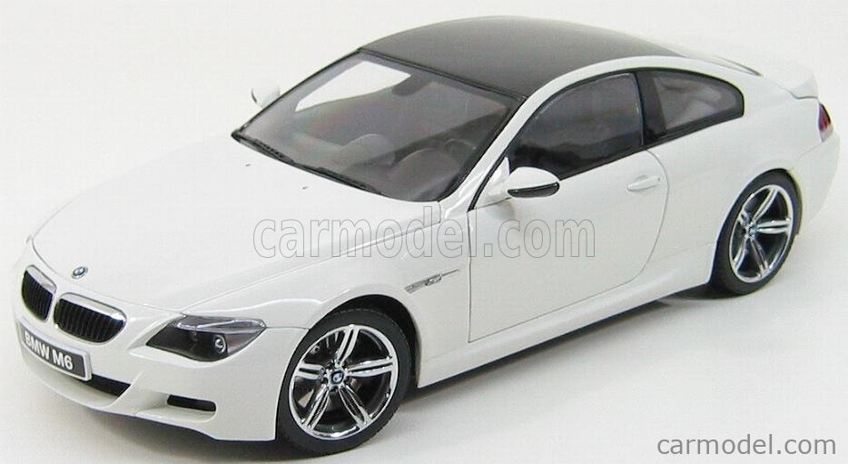 KYOSHO 08703W Scala 1/18  BMW 6-SERIES M6 COUPE E63 2005 ALPINWEISS WHITE