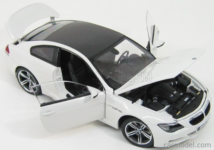 KYOSHO BMW M6 Coupe 1:18 ホワイト KYOSHO 1/18scale BMW M6 Coupe Alpine White [No.K08703W