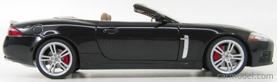 AUTOart 1:18 ジャガー　XKR コンバーチブル AUTOart 1:18 ジャガー XKR コンバーチブル 1/18 AUTOart 2006