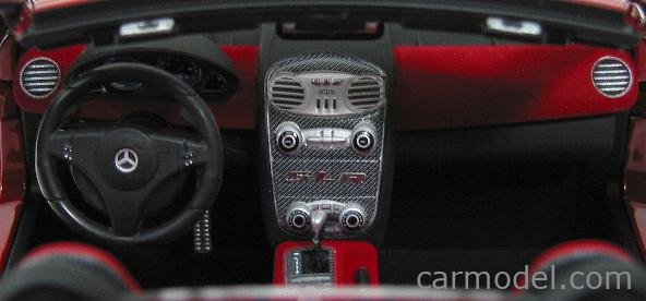 MINICHAMPS 100037130 Scale 1/18 | MERCEDES BENZ SLR McLAREN