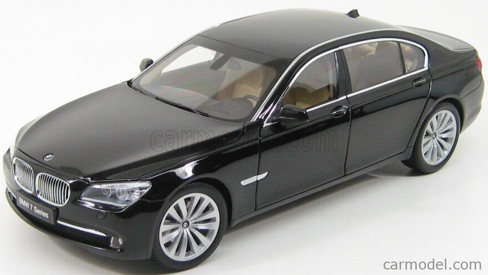 KYOSHO 08781BK Scale 1/18 | BMW 7-SERIES 750Li (F02) 2009 BLACK MET
