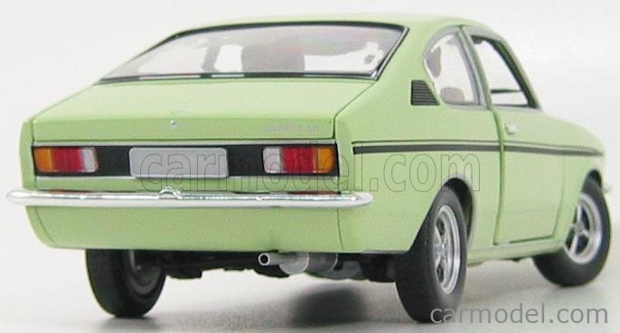 ミニカー 1976 Opel Kadett C Coupe Minichamps 1/18 s-l400.jpg