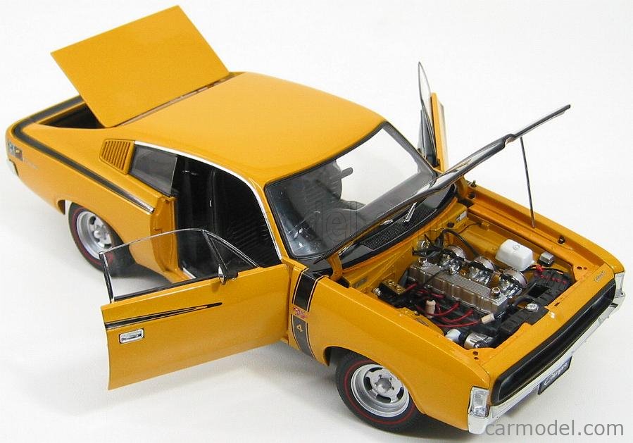 AUTOART 71504 Scale 1/18 | CHRYSLER CHARGER E49 YELLOW
