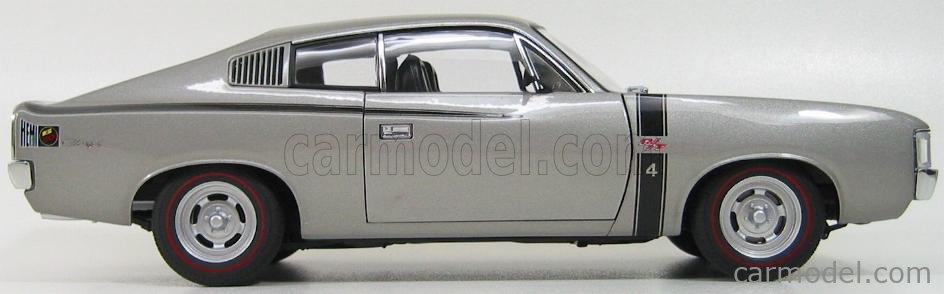 AUTOart 1:18 Chrysler Charger E49 silver 71506 model car