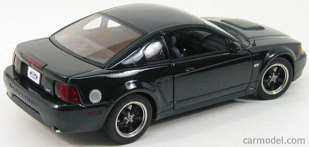 AUTOART 2008 MUSTANG GT BULLIT BLACK 1:18 VERY RARE Car 100