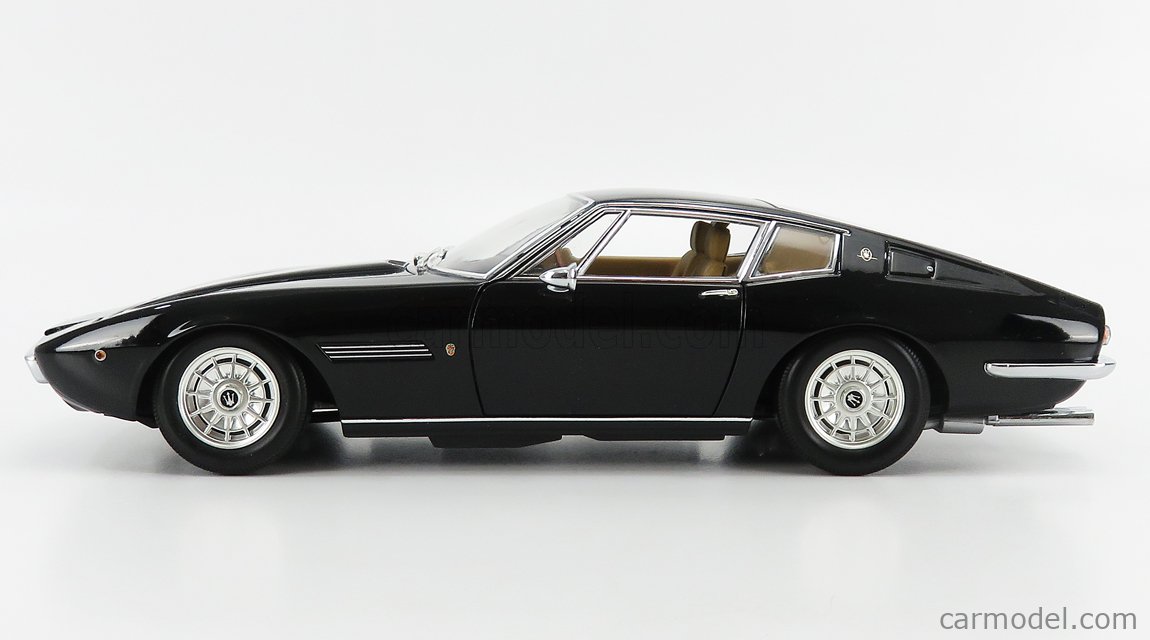 MINICHAMPS 100123321 Escala 1/18 | MASERATI GHIBLI 1969 BLACK