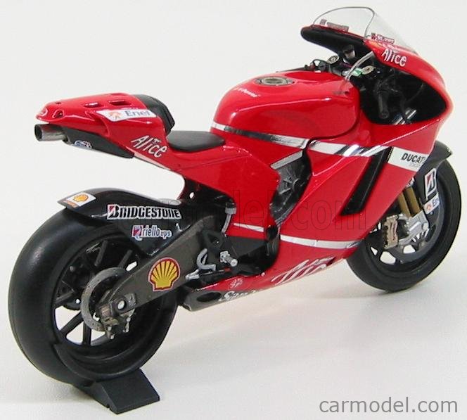 Stoner Minichamps 1/12 Ducati Desmosedici GP8 C 2008-122080001 