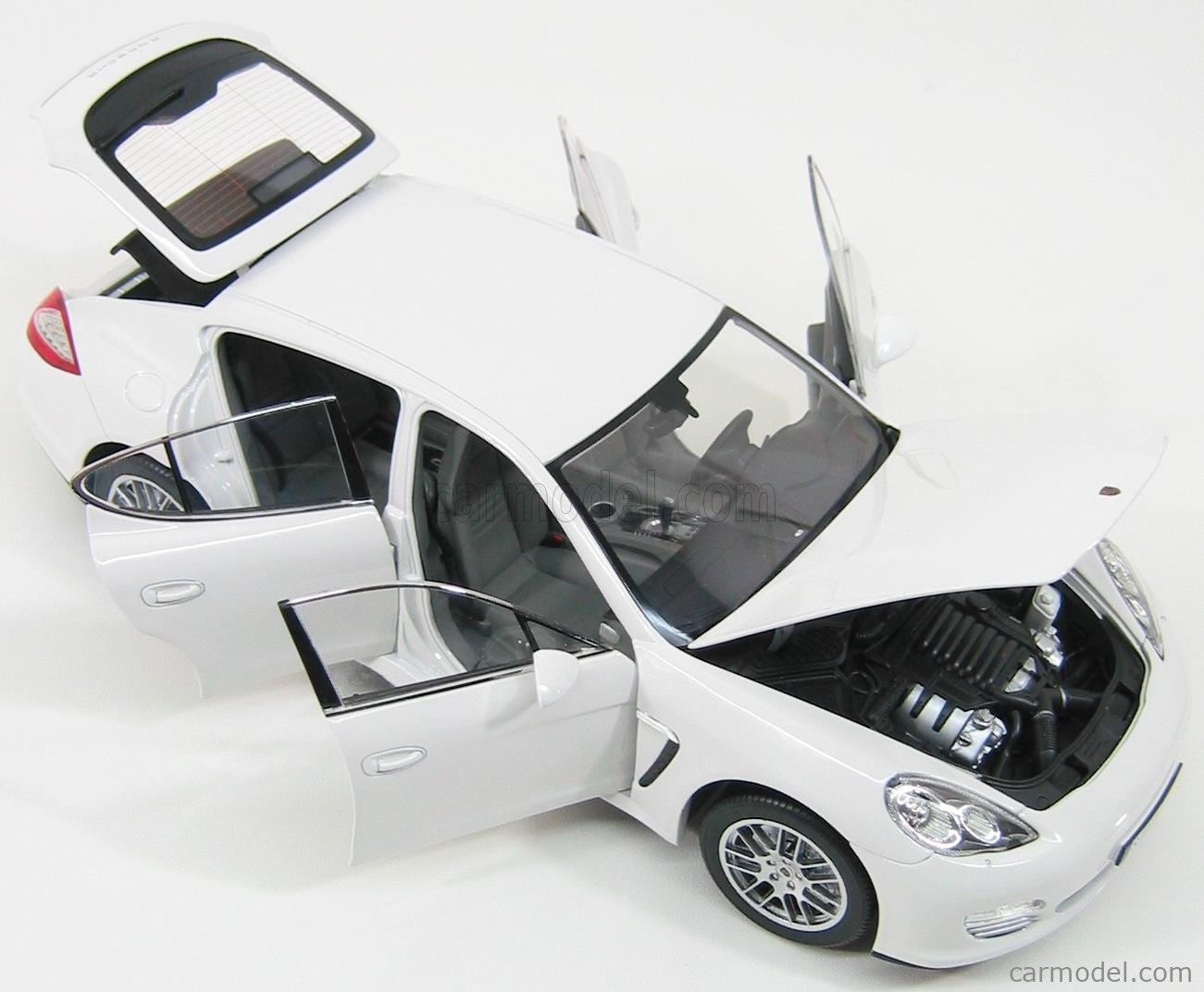 自動車 NOREV PorschePanamera 4S 1/18HighQuality NOREV PAN-1802100219 Scale 1/18 | PORSCHE PANAMERA 4S 2009 WHITE
