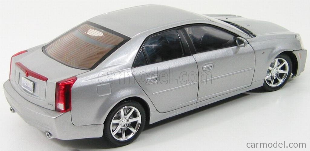 AUTOart Cadillac CTS-V ホワイト 1:18 AUTOart Cadillac CTS-V ホワイト 1:18 Diecast model cars
