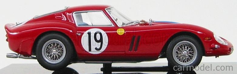 Ferrari 250 GTO #19 Pierre Noblet - Jean Guichet 2nd Place 24 Hours of Le Mans (1962) 1/18