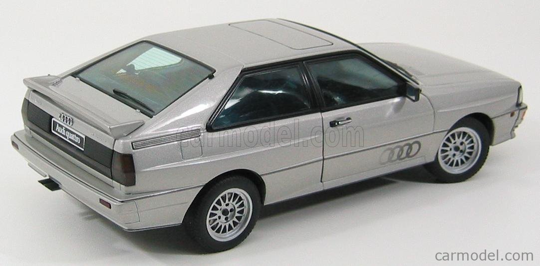 ミニカー AUTOart Audi sport Quattro 1988 1/18 AUTOart Audi sport Quattro 1988 1/18 ミニカー