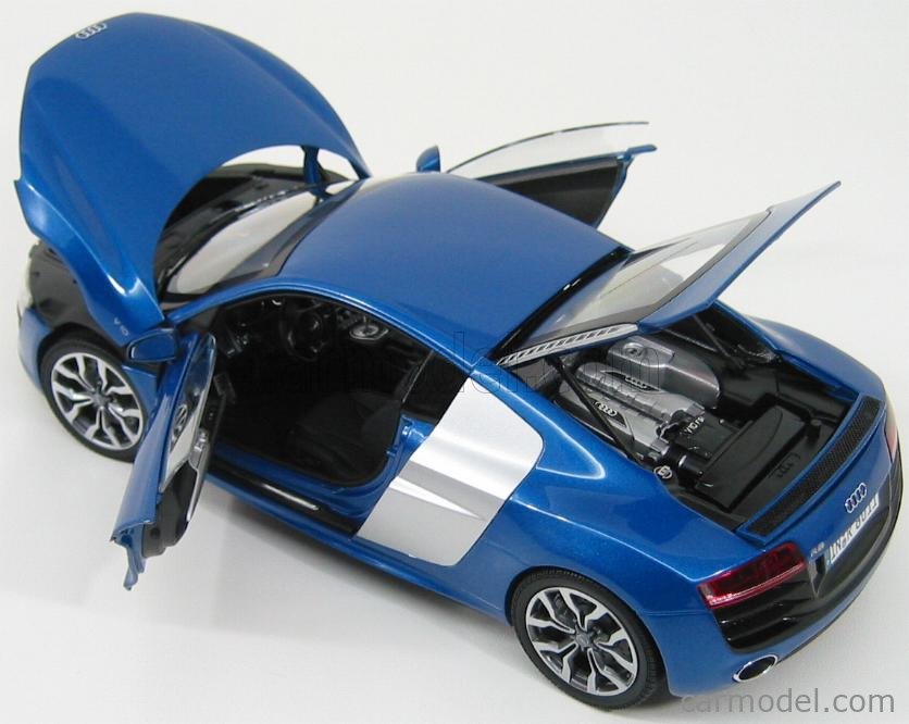 Kyosho 1/18 Scale Diecast 385148 - Audi R8 Jet Blue | eBay