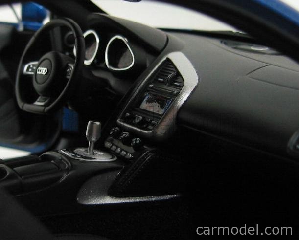 KYOSHO 5010918415 Scale 1/18 | AUDI R8 5.2 FSI V10 QUATTRO 2009