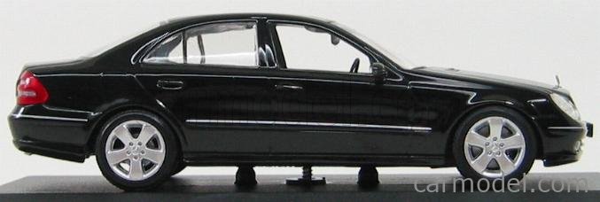 MINICHAMPS 400031500 Scale 1/43 | MERCEDES BENZ E-CLASS W211