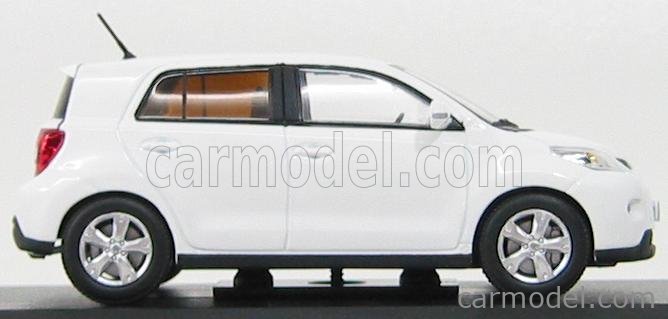Miniature Minichamps 1/43 - Toyota Urban Cruiser - Couleur Violet Et Noir - Métal Et Plastique
