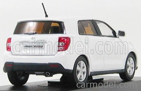 MINICHAMPS 400166960 Scale 1/43 | TOYOTA URBAN CRUISER 2009
