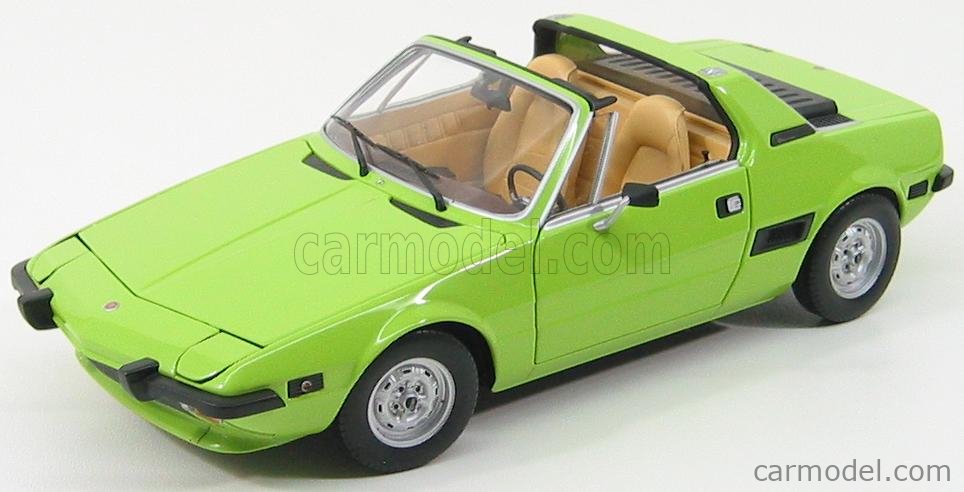 MINICHAMPS 100121661 Scale 1/18 | FIAT X1/9 1972 GREEN