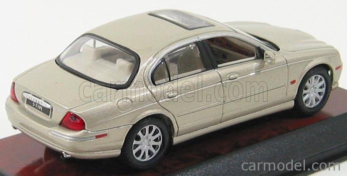 Maisto Jaguar S-Type (1999) Modellauto 1:18 (Gebraucht) in Basel für