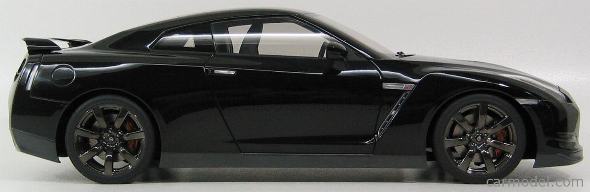 AUTOART 12218 Scale 1/12 | NISSAN GT-R R35 - PREMIUM EDITION