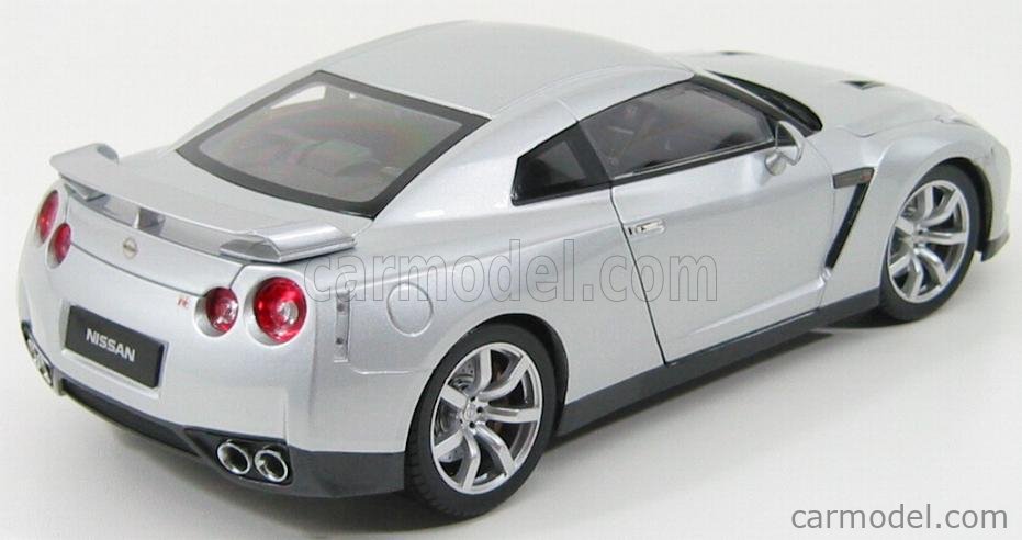 NOREV 188050 Scale 1/18 | NISSAN GT-R R35 2008 SILVER