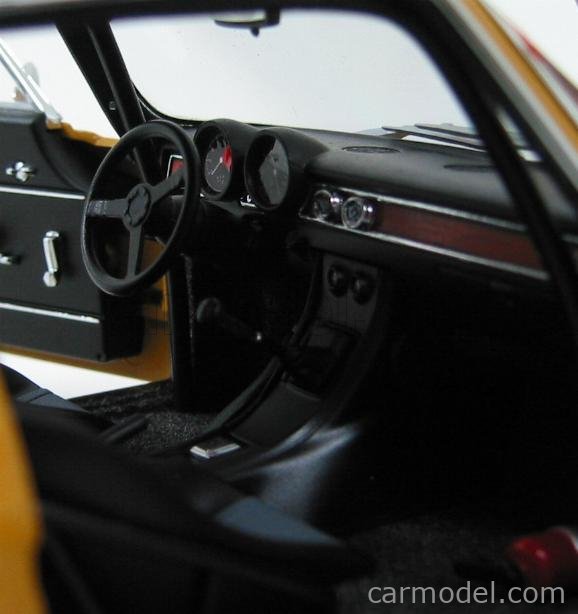 AUTOart 1/18 アルファロメオGT Am Jarama 1970 Diecast model cars Alfa Romeo Giulia GT Am 1/18 Autoart GT Am no.1