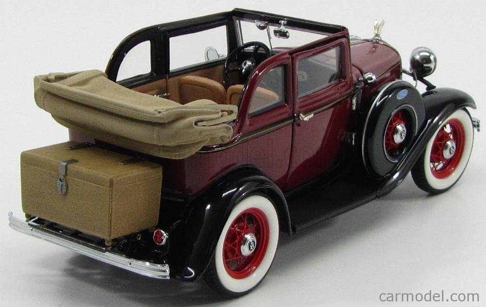 FORD USA - CONVERTIBLE SEDAN 1932 - BONNIE & CLYDE