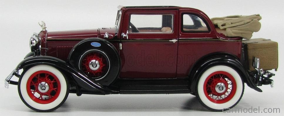 FORD USA - CONVERTIBLE SEDAN 1932 - BONNIE & CLYDE