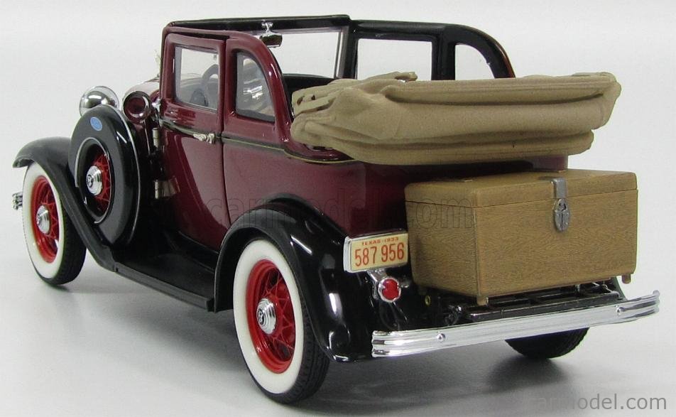 FORD USA - CONVERTIBLE SEDAN 1932 - BONNIE & CLYDE