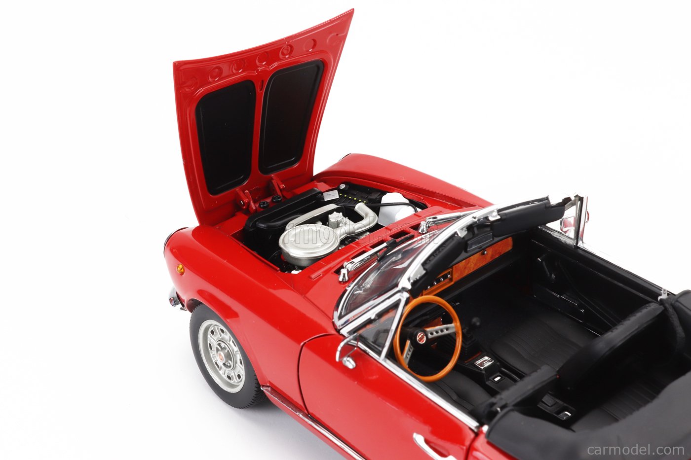 SUN-STAR 04901 Scale 1/18 | FIAT 124 AS SPIDER 1965 RED