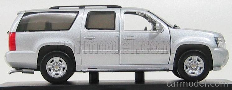 コレクション SUBURBAN 19960214 1/18 GOC & Vehicle Art 2008 Chevrolet Chevy Suburban (White
