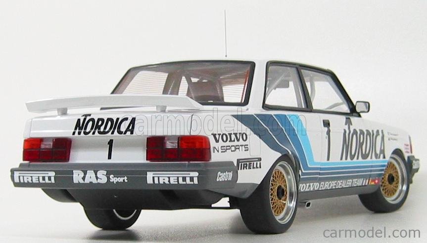 AUTOart Volvo (ボルボ) 240 Turbo 1/18 AUTOart 1/18 Volvo 240 Turbo Mini Car | eBay