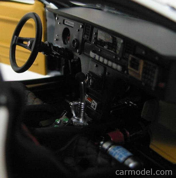 KYOSHO KY08306G LANCIA 037 TOTIP N 3 RALLY ISOLA D'ELBA 1985 D.CERRATO - G.CERRI