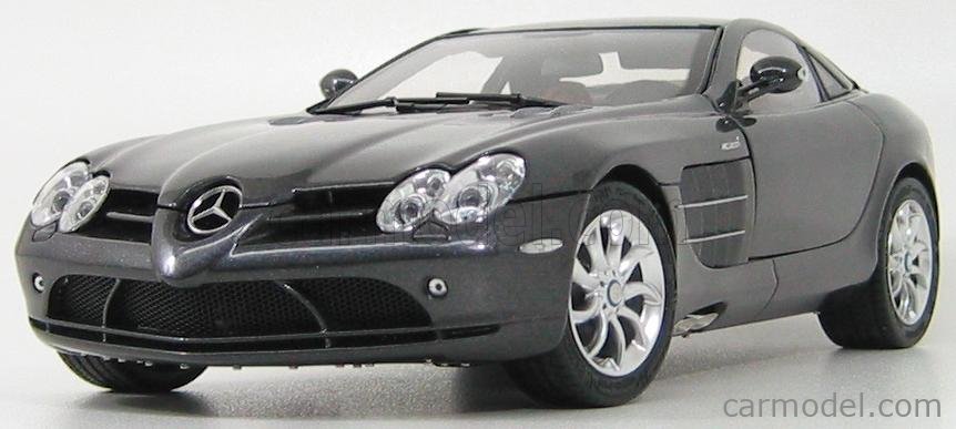 MERCEDES BENZ - SLR MCLAREN 2003