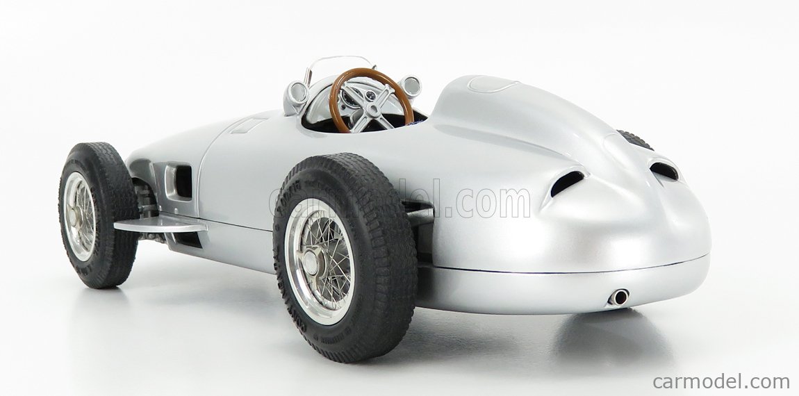 CMC M006 Scale 1/18 | MERCEDES BENZ F1 W196 SPIDER 1955 SILVER