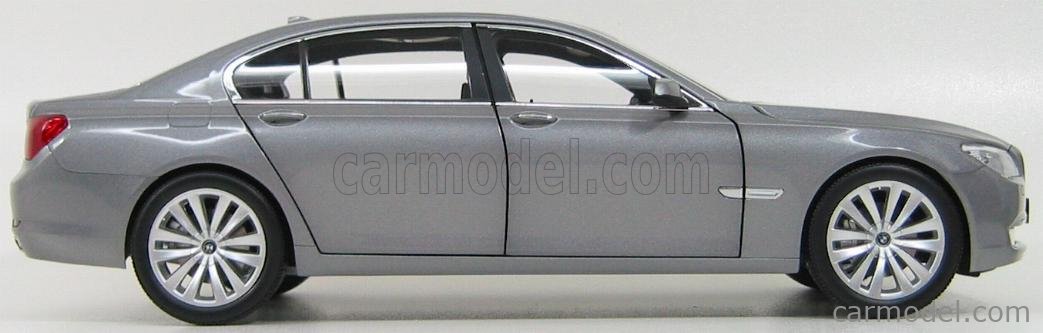 KYOSHO 08781GR Scale 1/18 | BMW 7-SERIES 750Li (F02) 2009 GREY MET