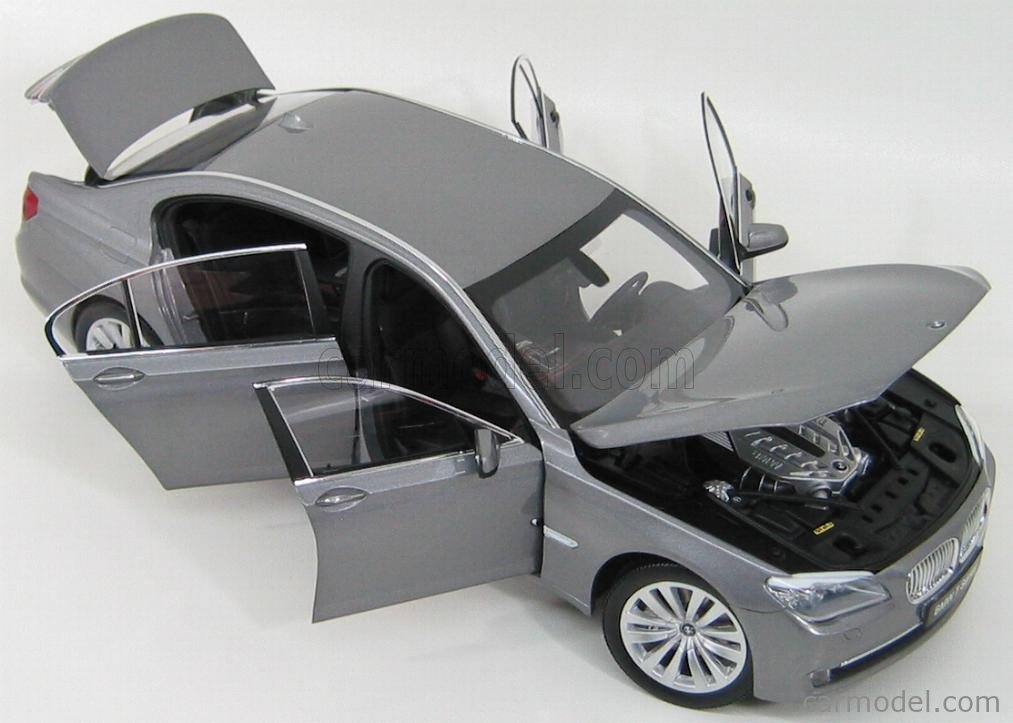 KYOSHO 08781GR Scale 1/18 | BMW 7-SERIES 750Li (F02) 2009