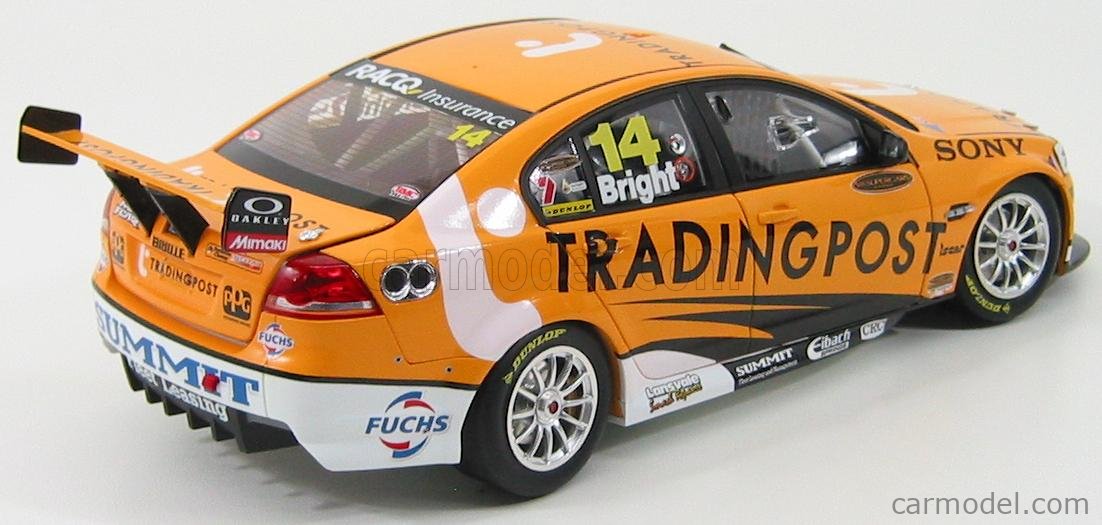BIANTE MODEL CARS B18301P Echelle 1/18 HOLDEN VE COMMODORE TRADING