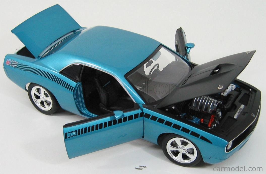 Highway 61 Collectibles 1:18 Plymouth Cuda Concept black