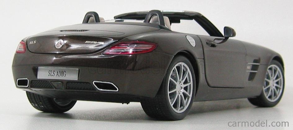 MINICHAMPS B66960080 Scale 1/18 | MERCEDES BENZ SLS ROADSTER MINICHAMPS B66960080 Scale 1/18 | MERCEDES BENZ SLS ROADSTER