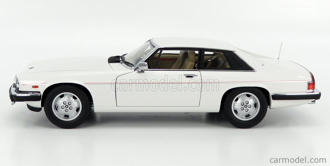AUTOART 73576 Scale 1/18 | JAGUAR XJS COUPE 1980 WHITE