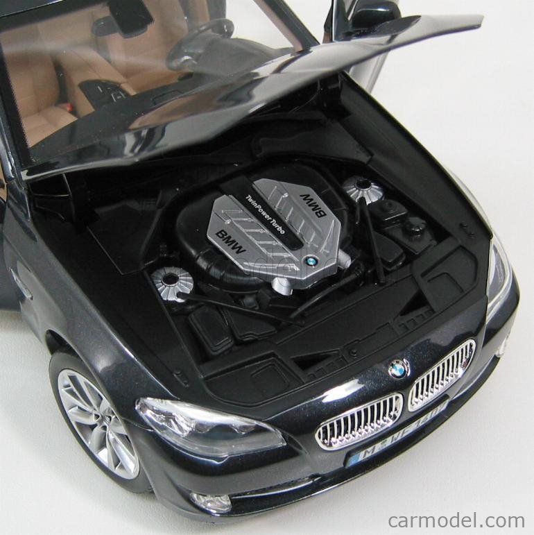 NOREV 183249 Scale 1/18 | BMW 5-SERIES 550i STATION WAGON