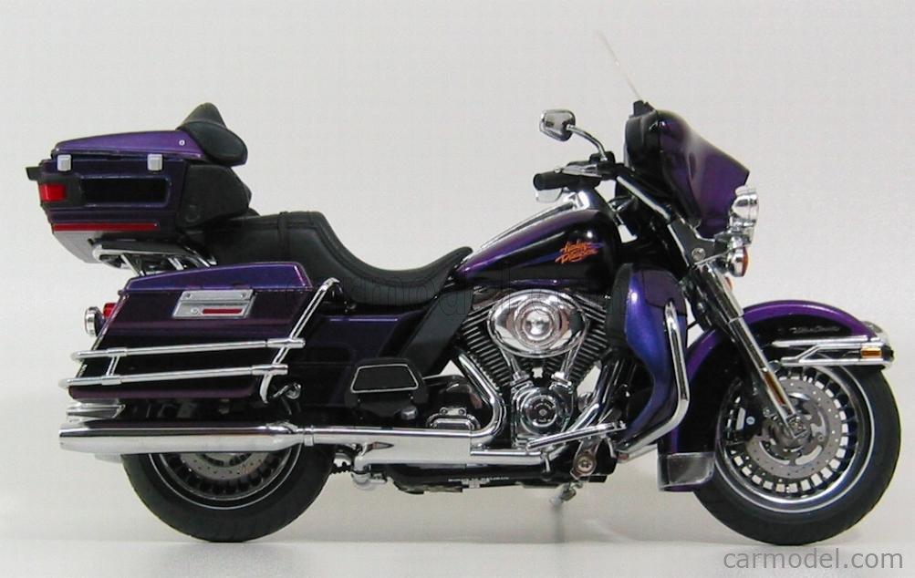 HIGHWAY61 81158 Scale 1/12 | HARLEY DAVIDSON H-D FLHTCU HIGHWAY61 81158 Scale 1/12 | HARLEY DAVIDSON H-D FLHTCU