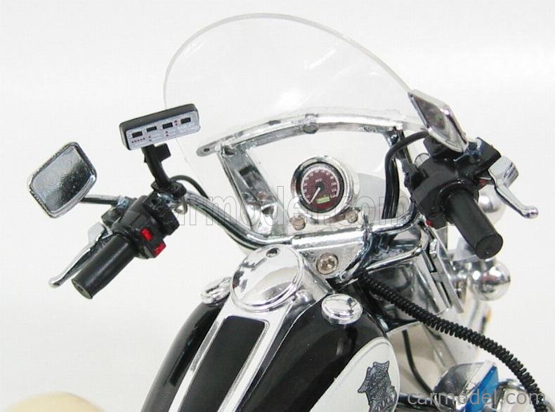 HARLEY DAVIDSON - H-D FLHP ROAD KING POLICE 2011