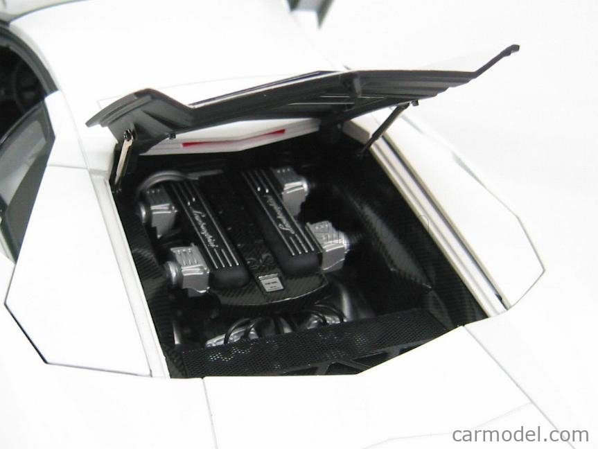 AUTOART 74594 Scale 1/18 | LAMBORGHINI REVENTON 2007 MATT WHITE